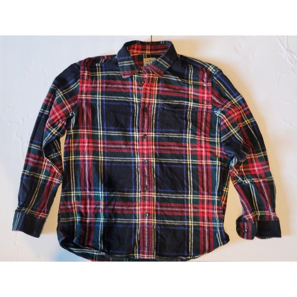 L.L.Bean Men's L Regular Slightly Fitted Plaid Flannel Button-Up Shirt Pockets